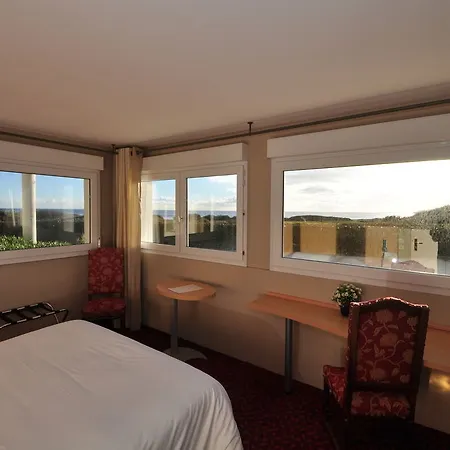 Le Lichen De La Hotell 3*
